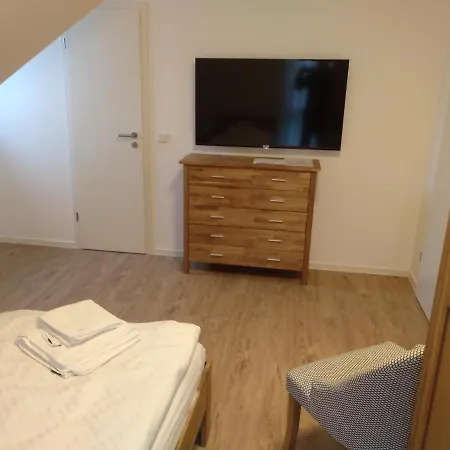 Apartman Bluetenweg *